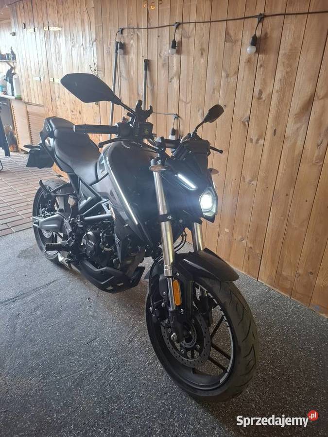 Voge R125 Poznań