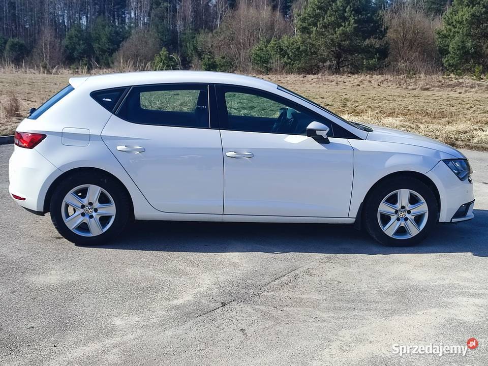 SEAT LEON 12 BENZYNA 2015R 125000 Kielce sprzedam