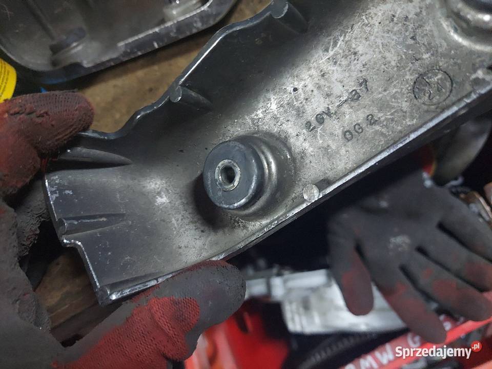 Yamaha Virago 535 osłona głowicy lewa przednia Pokrywy i osłony silnika Jelenia Góra