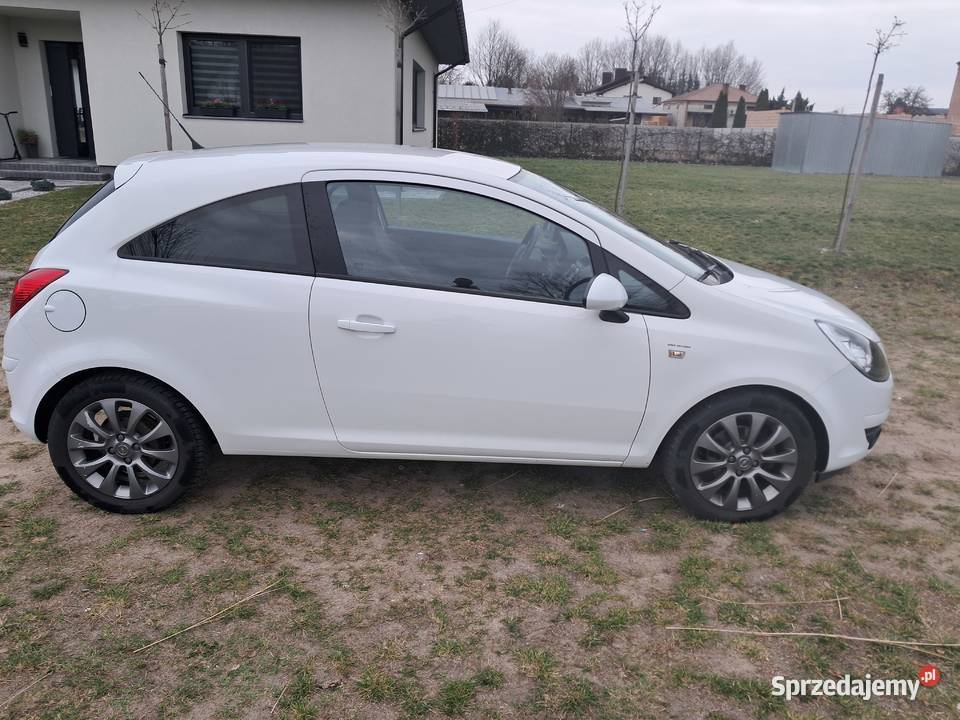 Opel Corsa D 2011 Corsa Nisko