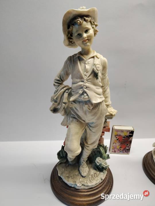 Capodimonte kolor Giuseppe Armani figura