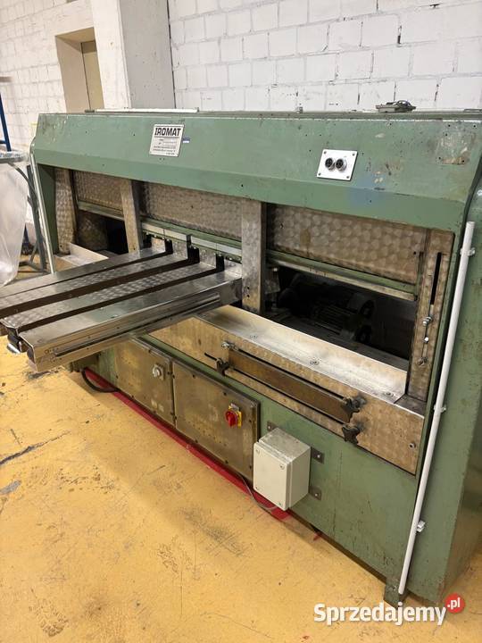 MASZYNA DO UBIERANIA MATERACY W POKROWIEC Produkcja Szczecin