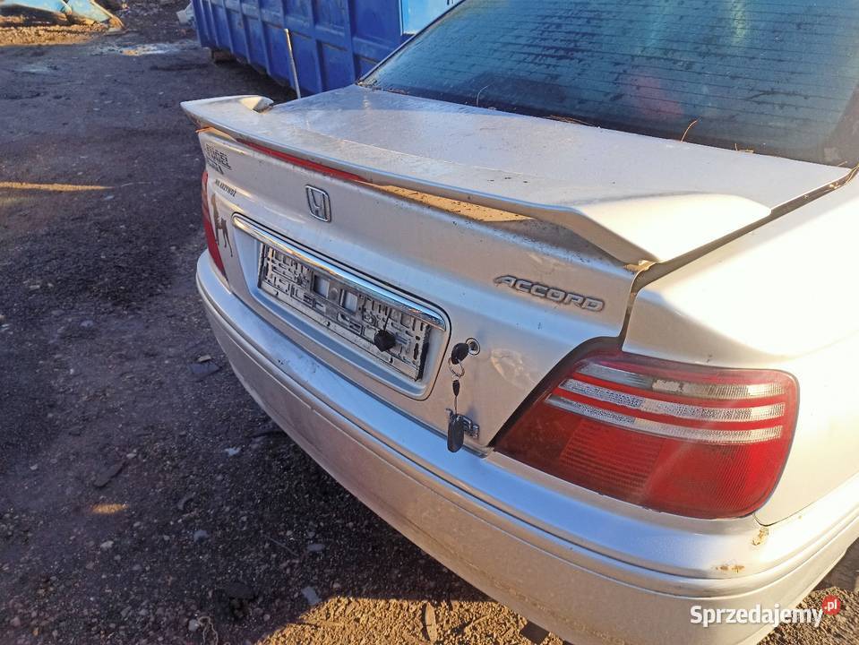 Honda Accord VI 6 lotka spoiler na klapę osobowe Sieradz