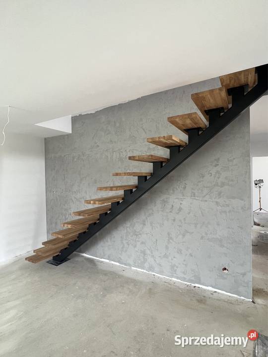 Schody stalowe schody dębowe konstrukcja Wieliczka sprzedam