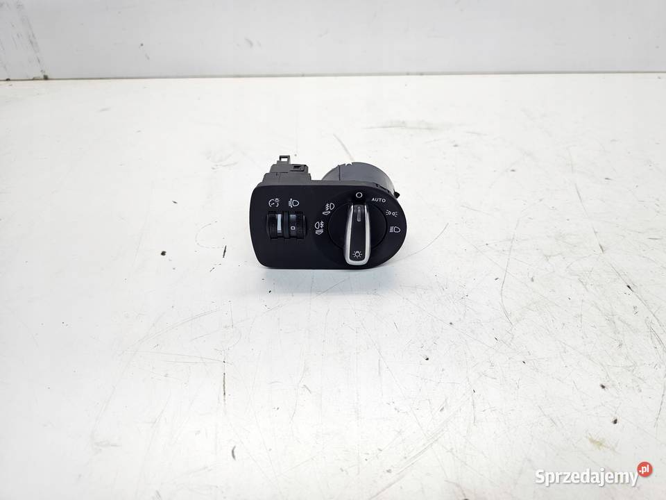 WŁĄCZNIK ŚWIATEŁ AUDI A1 8X LIFT 8X2941531M UK Przystajń