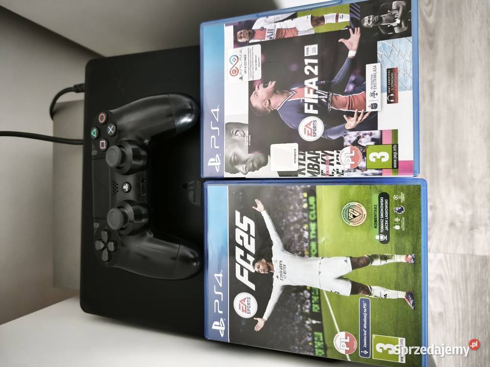 PlayStation 4 4 plus pad dwie gry fc25 FIFA21 Bydgoszcz