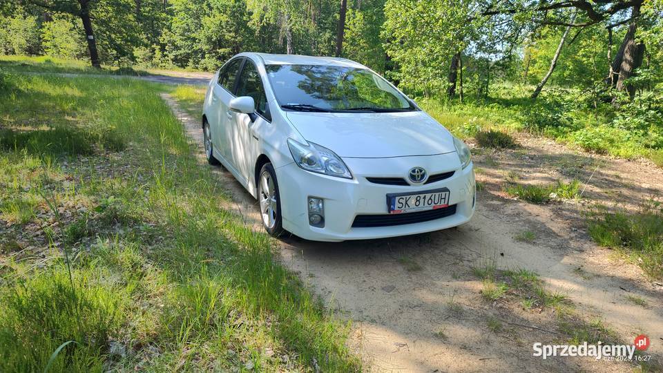 Toyota Prius 3 hybryda prywatny bezwypadkowy Katowice