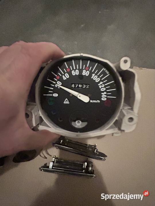 Części samochodowe PRL Części samochodowe Gniezno