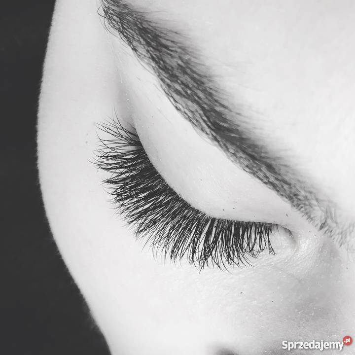 Przedłużanie rzęs metodami 11 2D 3D Zgierz Usługi