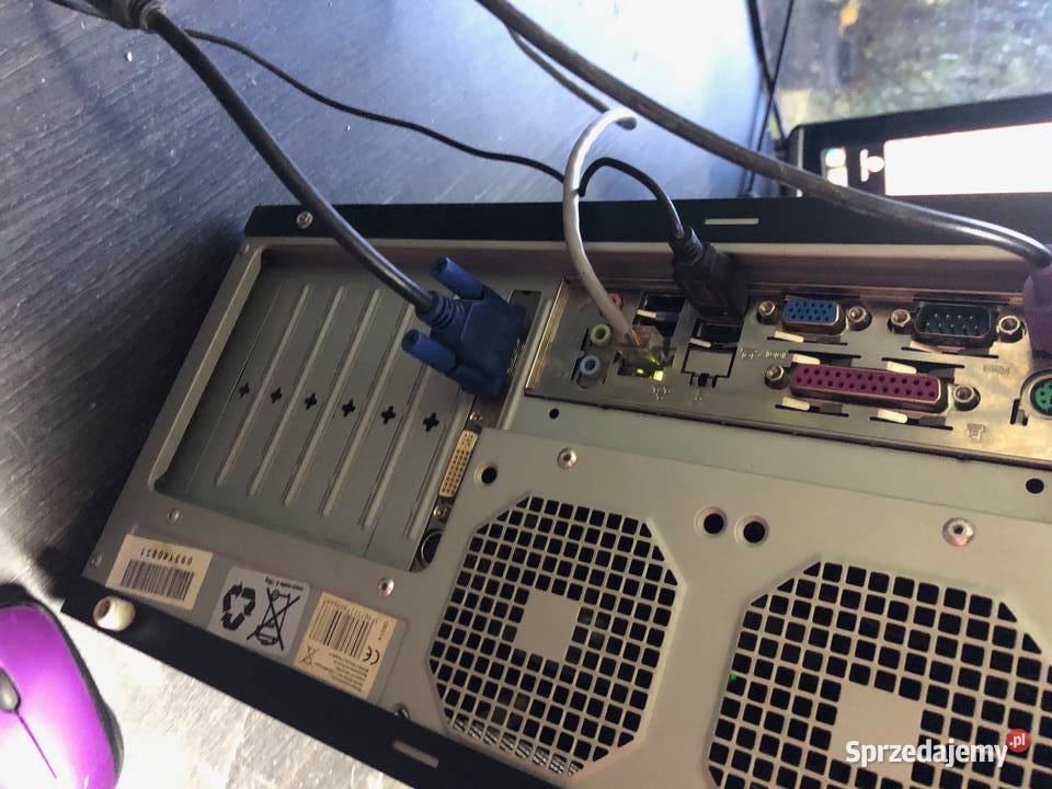 Komputer stacjonarny AMD 64 X2 Dual Core4200 Liczba rdzeni procesora 2 Andrespol sprzedam