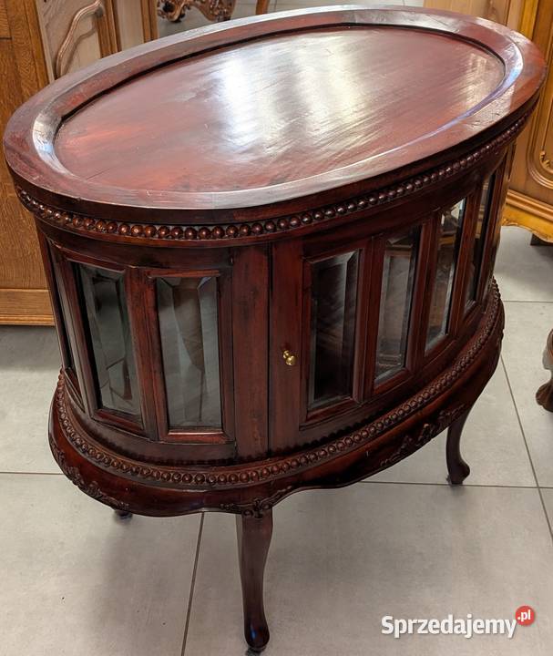 ładny barek z fazowanymi szybkamility śląskie Dąbrowa Górnicza