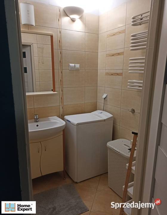 2pok 48met Sky Tower BALKONPIWNICAWINDA Wrocław