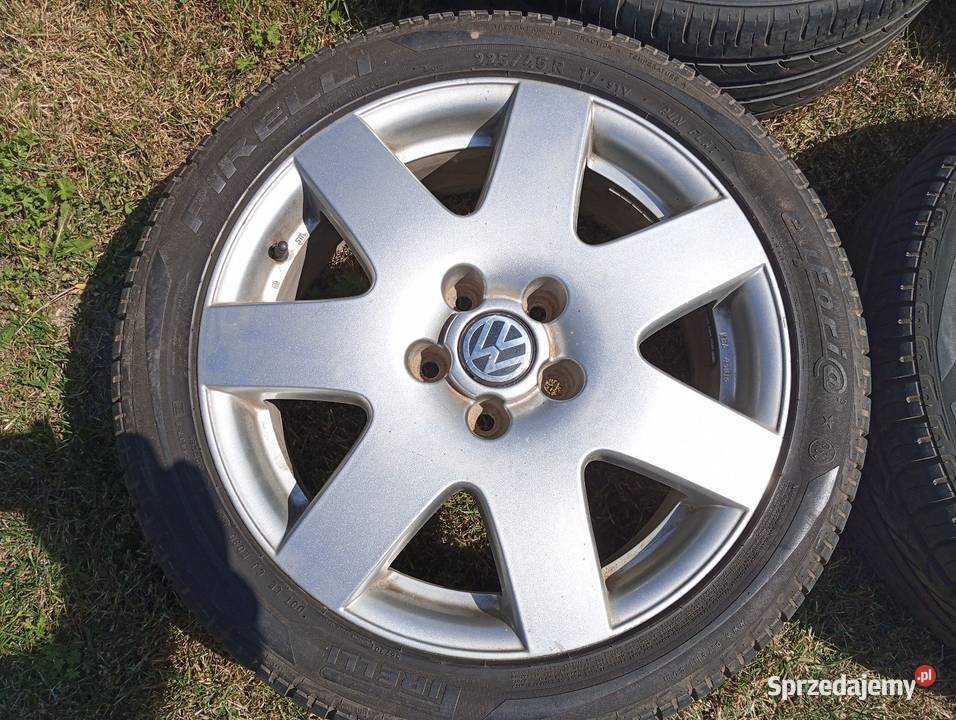 Felgi aluminiowe koła 17 volkswagen VW passat B5 Opony i felgi