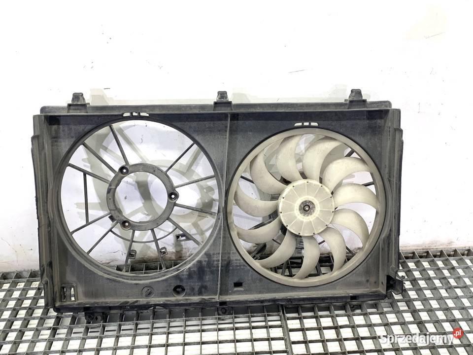 WENTYLATOR CHŁODNICY MITSUBISHI OUTLANDER III 20 osobowe