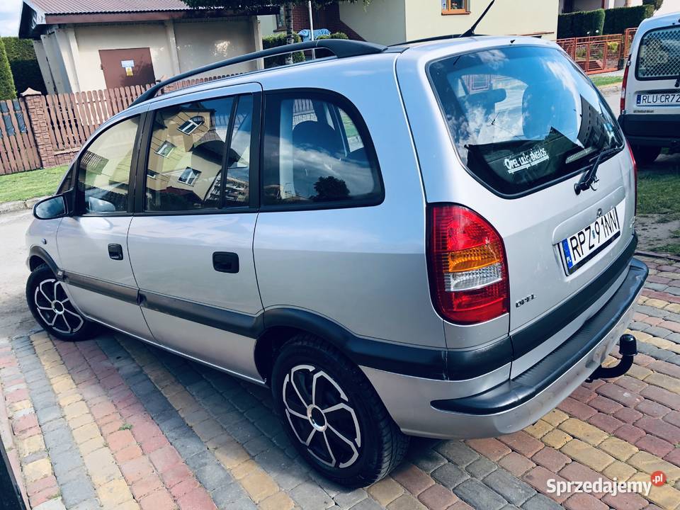 Opel Zafira 20DTI 101 ELEGANCE