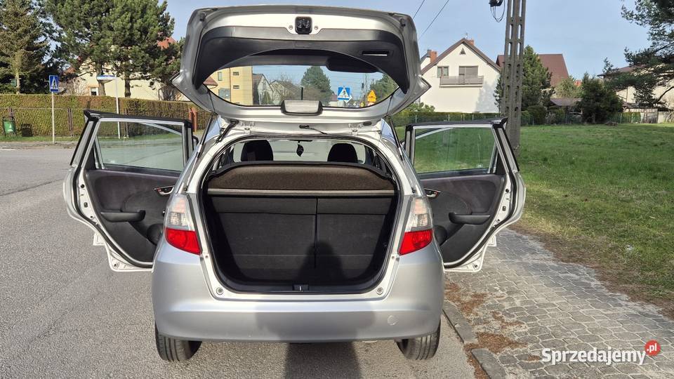 HONDA JAZZ 14B OPŁACONY Z NIEMIEC KLIMA Końskie