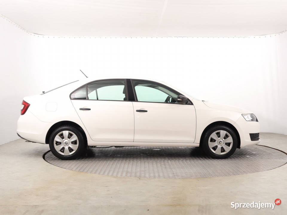 Skoda Rapid 10 TSI biały Katowice