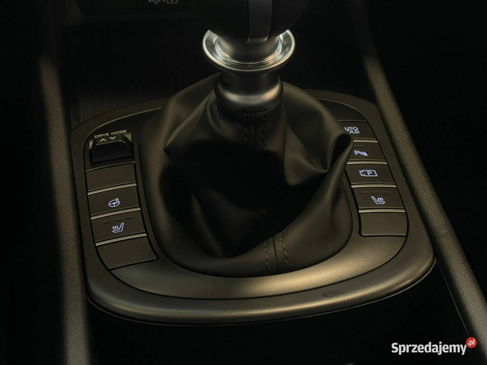 Hyundai Kona 10 TGDI 6MT 2WD 100 Smart Comfort bluetooth łódzkie Piotrków Trybunalski