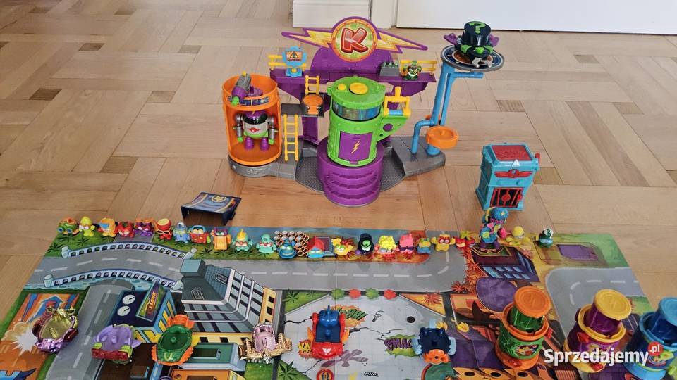 Duży zestaw SuperZings Laboratorium Kazoom ponad Tarnów