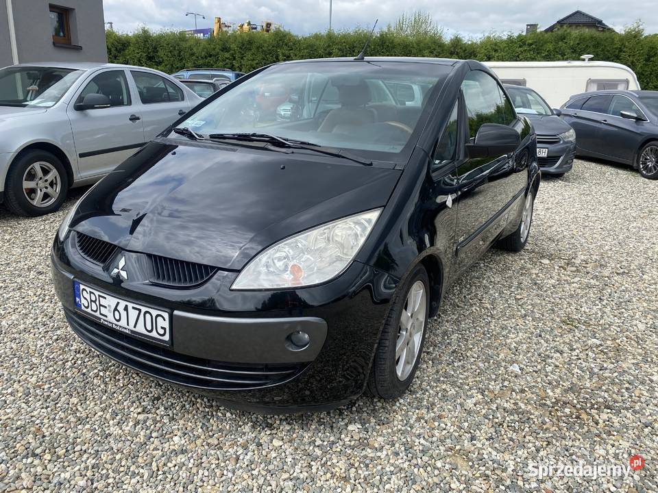 三菱COLT CZC 2560px-Mitsubishi_Colt_CZC_(