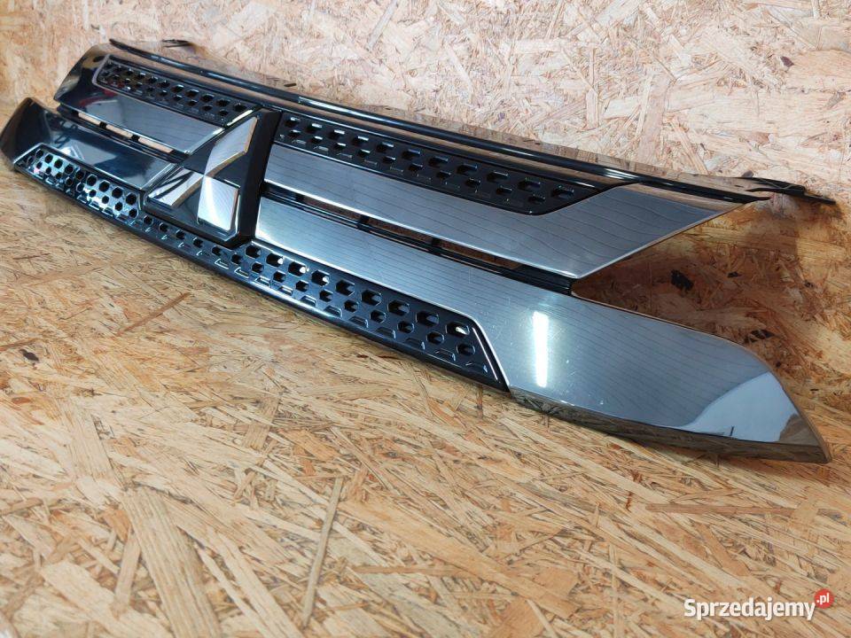 MITSUBISHI OUTLANDER III LIFT 18 ATRAPA GRILL Atrapy Pleszew