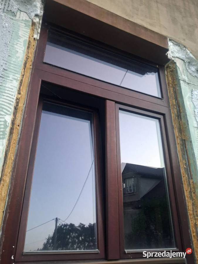 Okna drewniane z naświetlem Meble Wierzchowiska Pierwsze