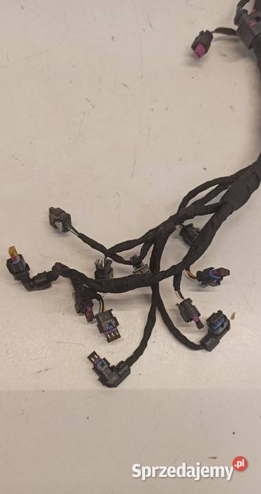 SKODA KAROQ WIĄZKA SILNIKA 15 TSI 05E971610K dolnośląskie sprzedam