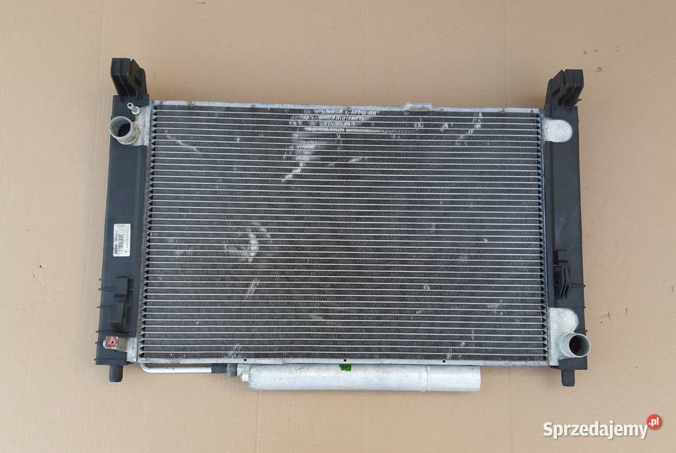 MERCEDES W169 W245 CHŁODNICA CIECZY WODY Trzciel