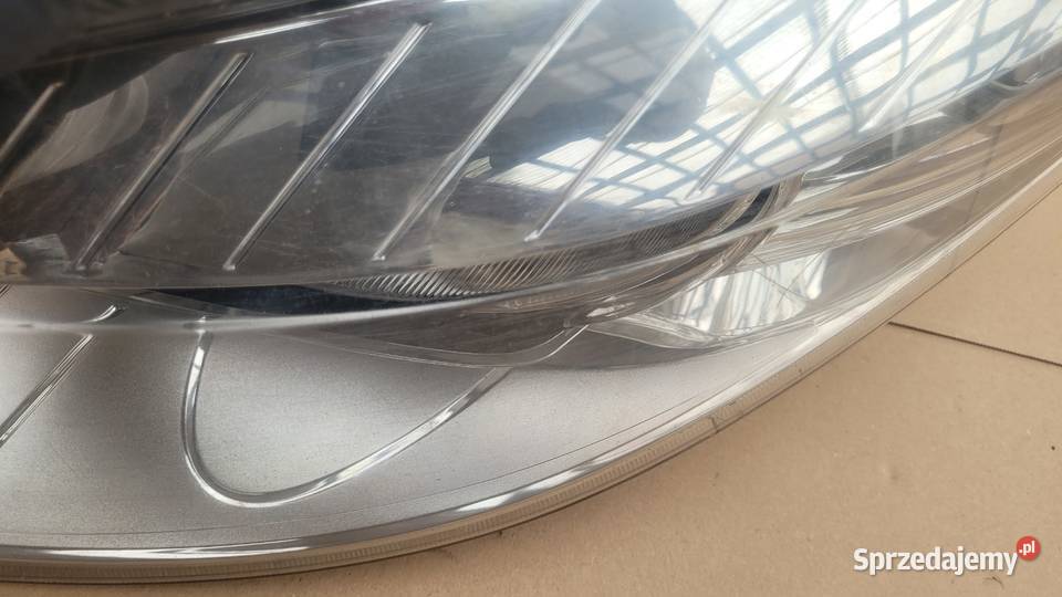 RENAULT FLUENCE LEWY REFLEKTOR LAMPA LEWA PRZOD śląskie Ruda Śląska