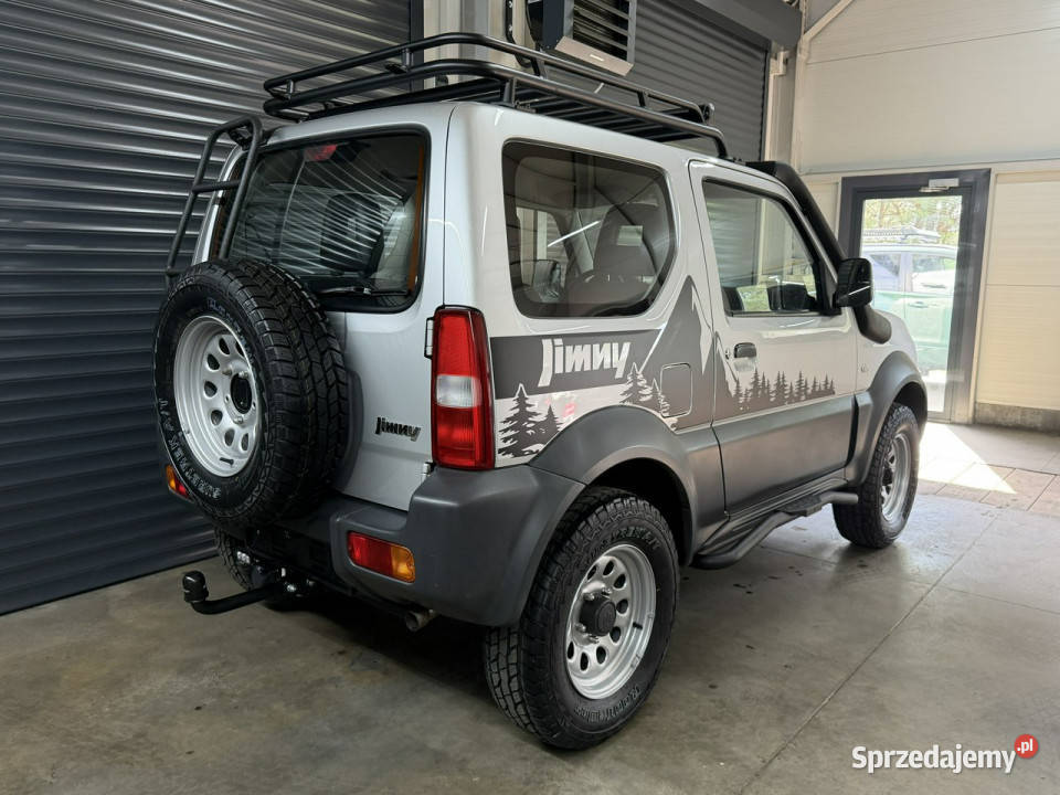 Suzuki Jimny 100tyśkm salon leśnika myśliwego srebrny Chechło sprzedam
