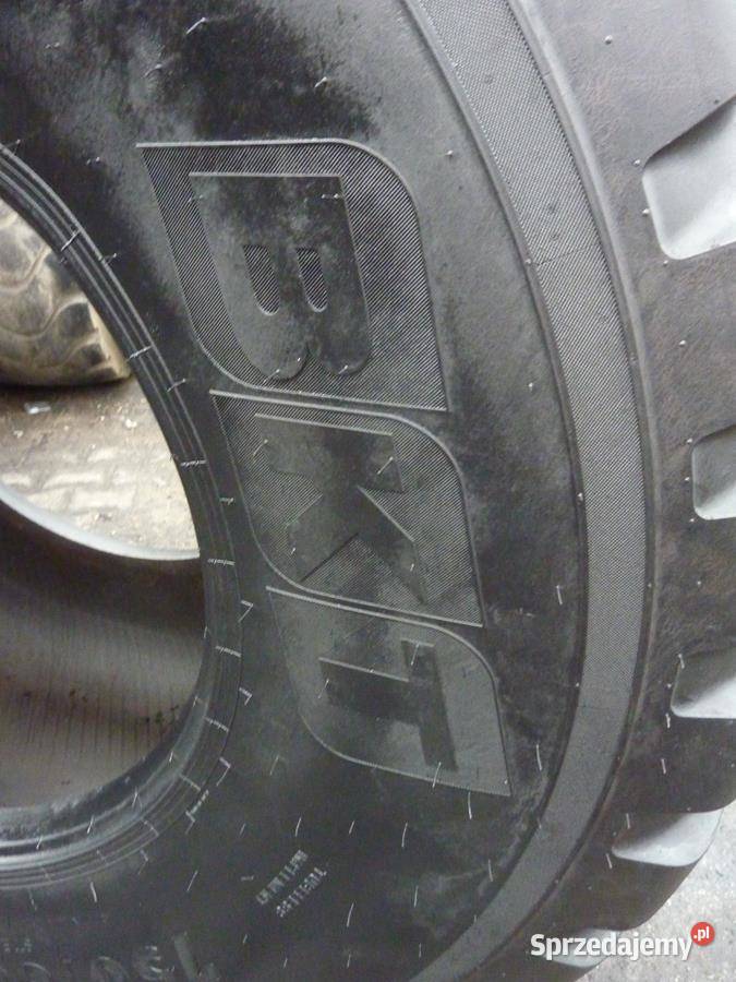 Opona używana rolnicza 75060R305 BKT RIDE 3200 Opony rolnicze Zaścianki