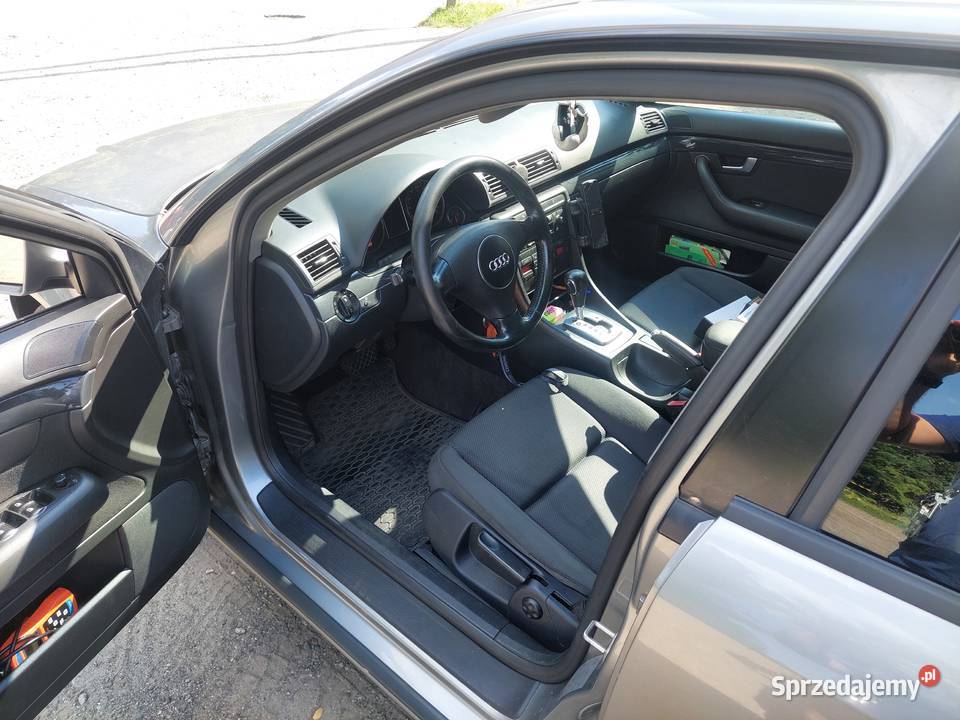 Audi a4b6 25tdi kombi 163KM Kobyłka