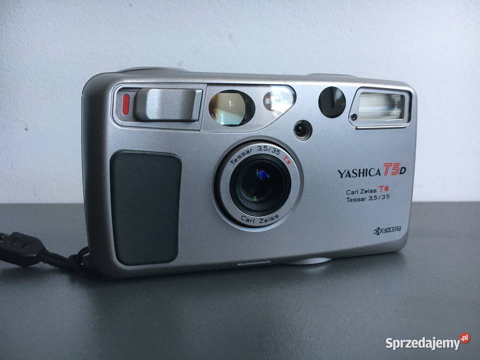 aparat analogowy yashica T5 D Carl Zaiss Tessar
