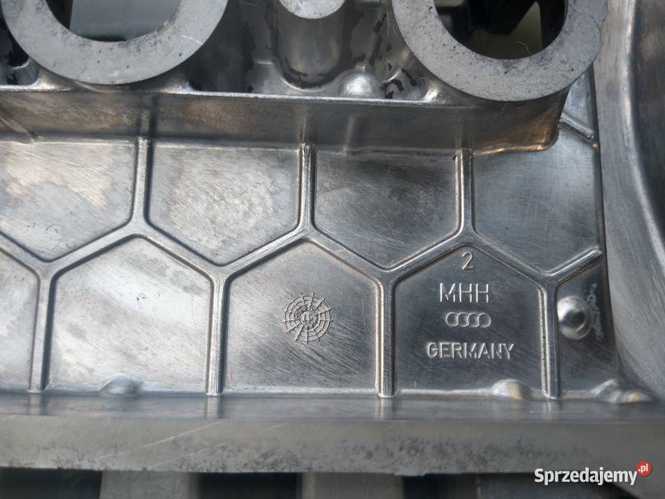 Pokrywa Zaworów 18 20V 18T VWAudiSeatSkoda 06B Skawina