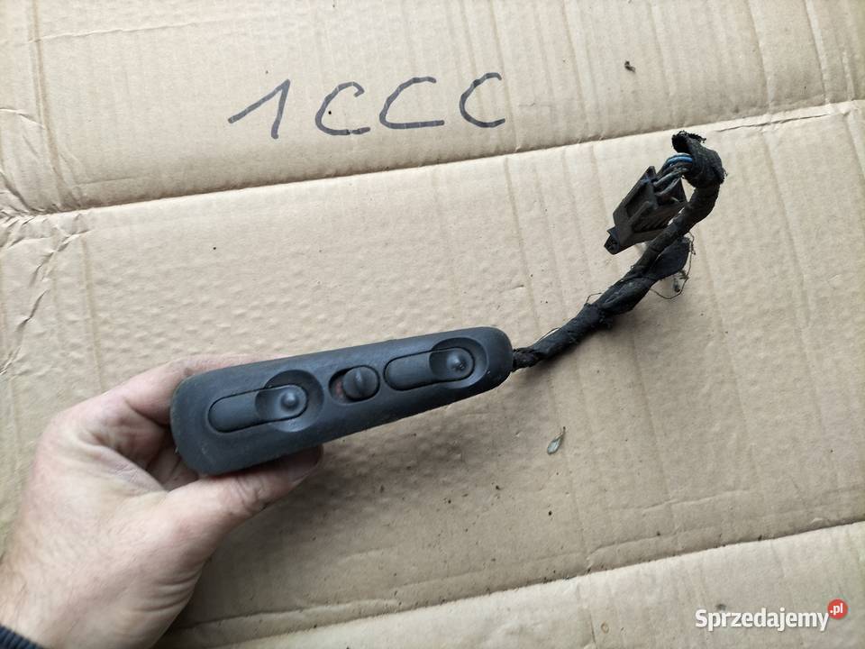 WŁĄCZNIK STEROWANIA SZYB OPEL OMEGA B 4670702 Kamień-Kolonia