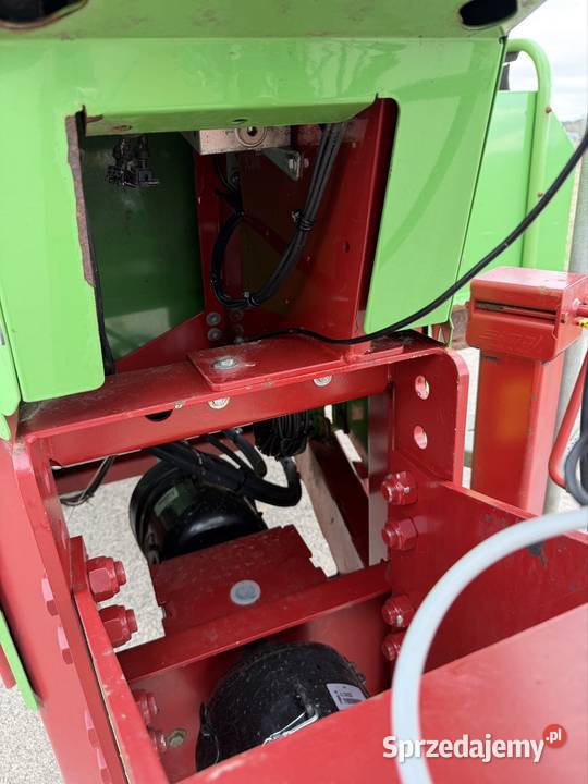 Wóz paszowy paszowóz Strautmann VertiMix 1651 podlaskie Janów