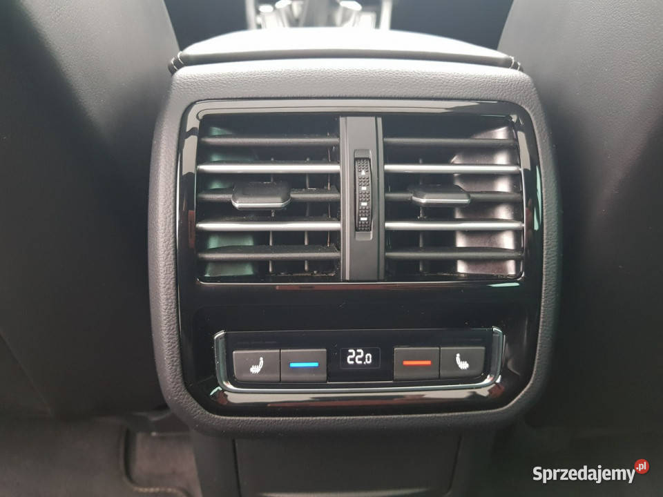 Volkswagen Passat 20 TDI RLine Panorama Virtual Passat Włocławek