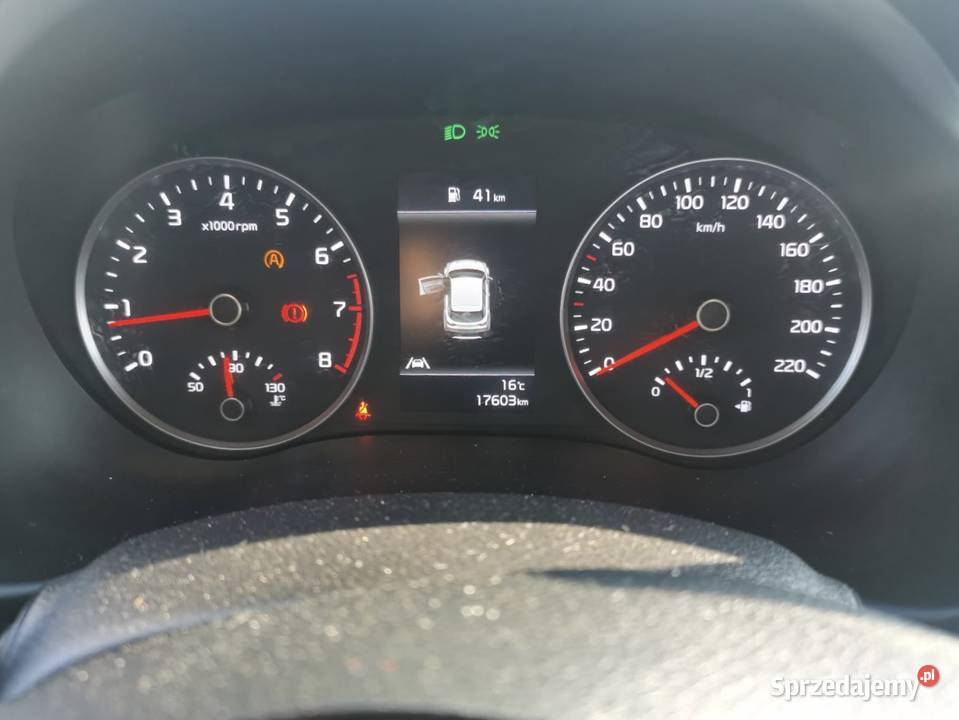 KIA STONIC 12 BenzynaLPG Rok produkcji 2022 Piotrków Trybunalski