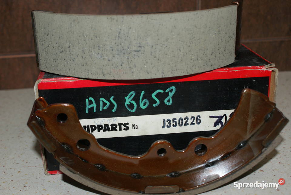 SZCZĘKI HAMPOSTOJOWY TOYOTA LITEACE 7986 Białobrzegi