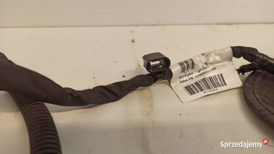 VOLVO V40 II WIĄZKA ZBIORNIKA PALIWA 31343051 osobowe