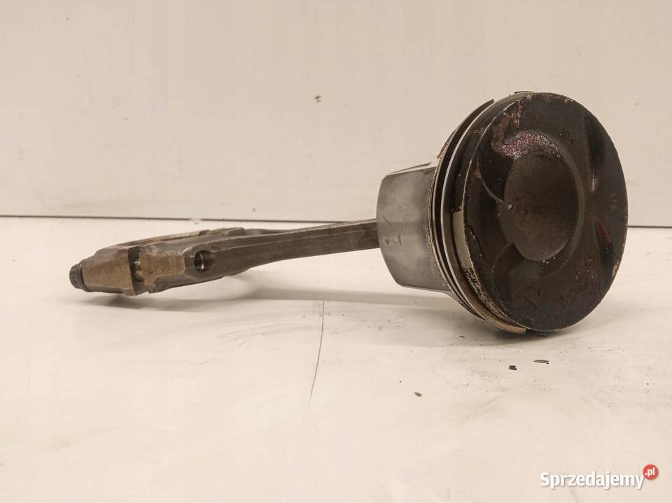 TŁOK KORBOWÓD 20 16V Honda CRV II 20012006