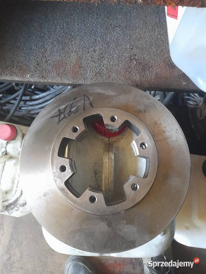 Tarcze przód nissan pickup 25d 370623 terenowe Rawa Mazowiecka sprzedam