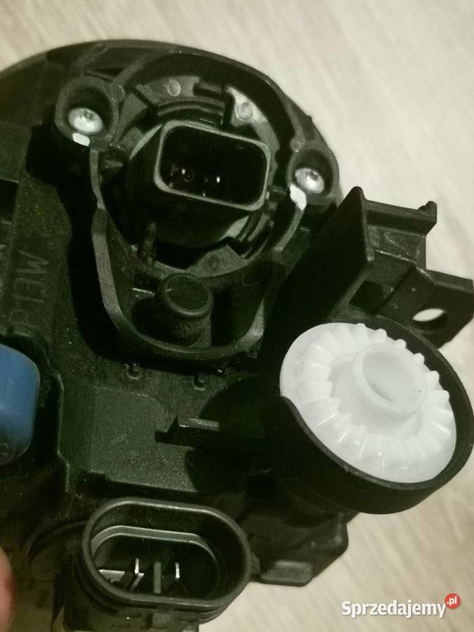 NISSAN SUBARU TOYOTA MITSUBISHI CITROEN PEUGEOT osobowe Lampy przeciwmgielne Międzychód