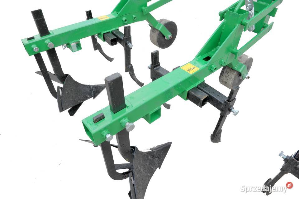 Pielnikoobsypnik 3sekcyjny dwurzędowy 4FARMER Obsypniki i pielniki Tajęcina