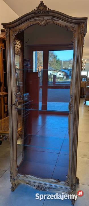 piękna witrynaserwantka ludwikowska orzechsklep Dąbrowa Górnicza