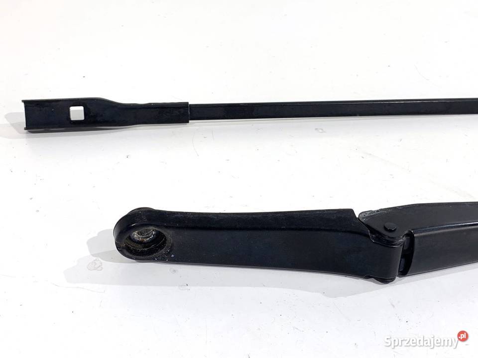 RAMIĘ WYCIERACZKI KOMPLET PRZÓD AUDI A4 B9