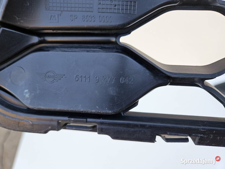 MINI F60 COUNTRYMAN KRATKA ŚRODKOWA ZDERZAKA osobowe Atrapy Międzychód