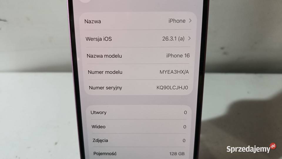 Smartfon APPLE iPhone 16 8128GB Katowice
