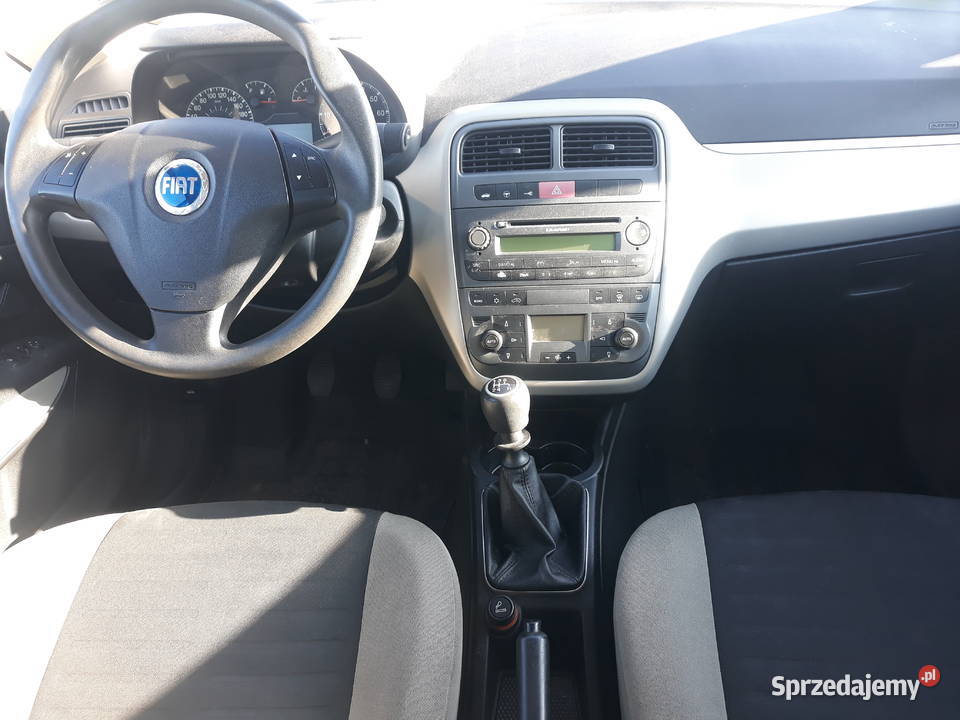 Fiat Grande Punto 14 8v benzyna bogata wersja1 lakier metallic Strzegom sprzedam