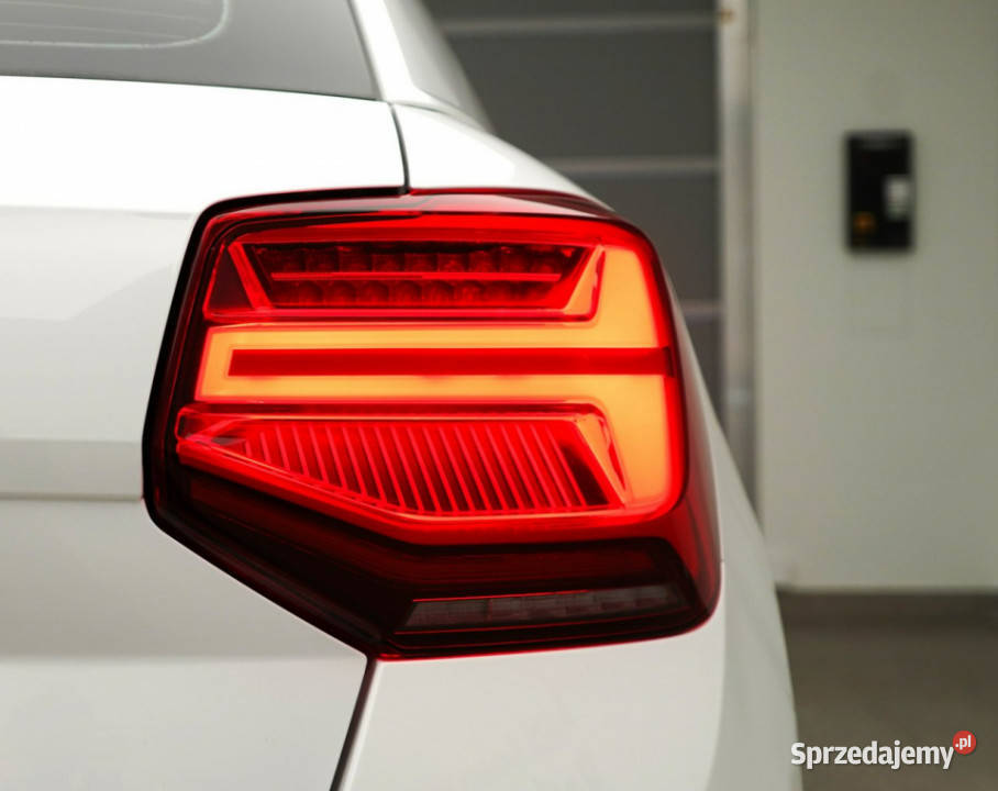 Audi Q2 35 TFSI Stronic 150 Advanced Kamera aluminiowe felgi Kielce